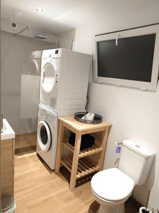 Le Petit Cocon Apartment Pont-Évêque Екстериор снимка
